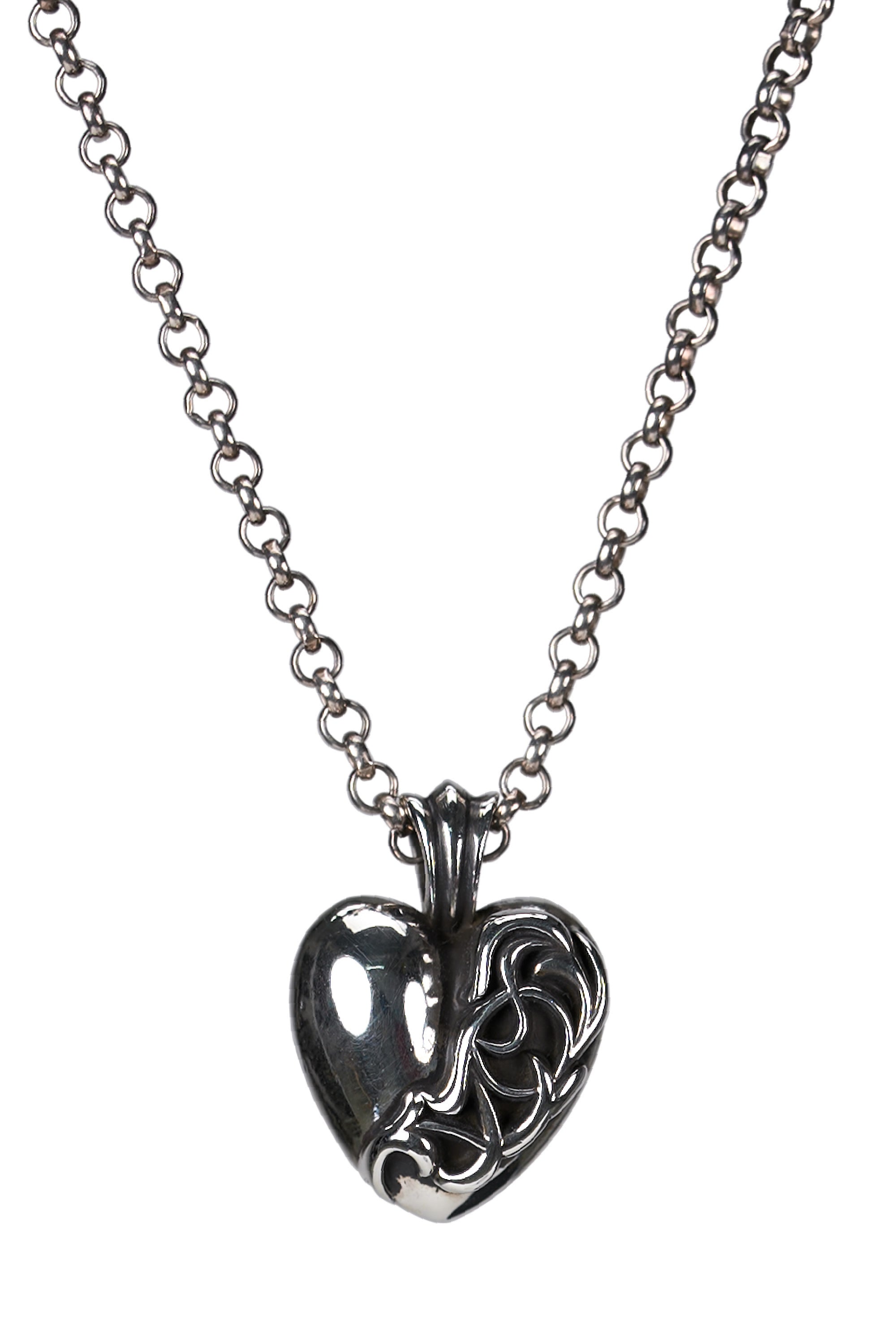 Las Vegas Exclusive Heart Pendant