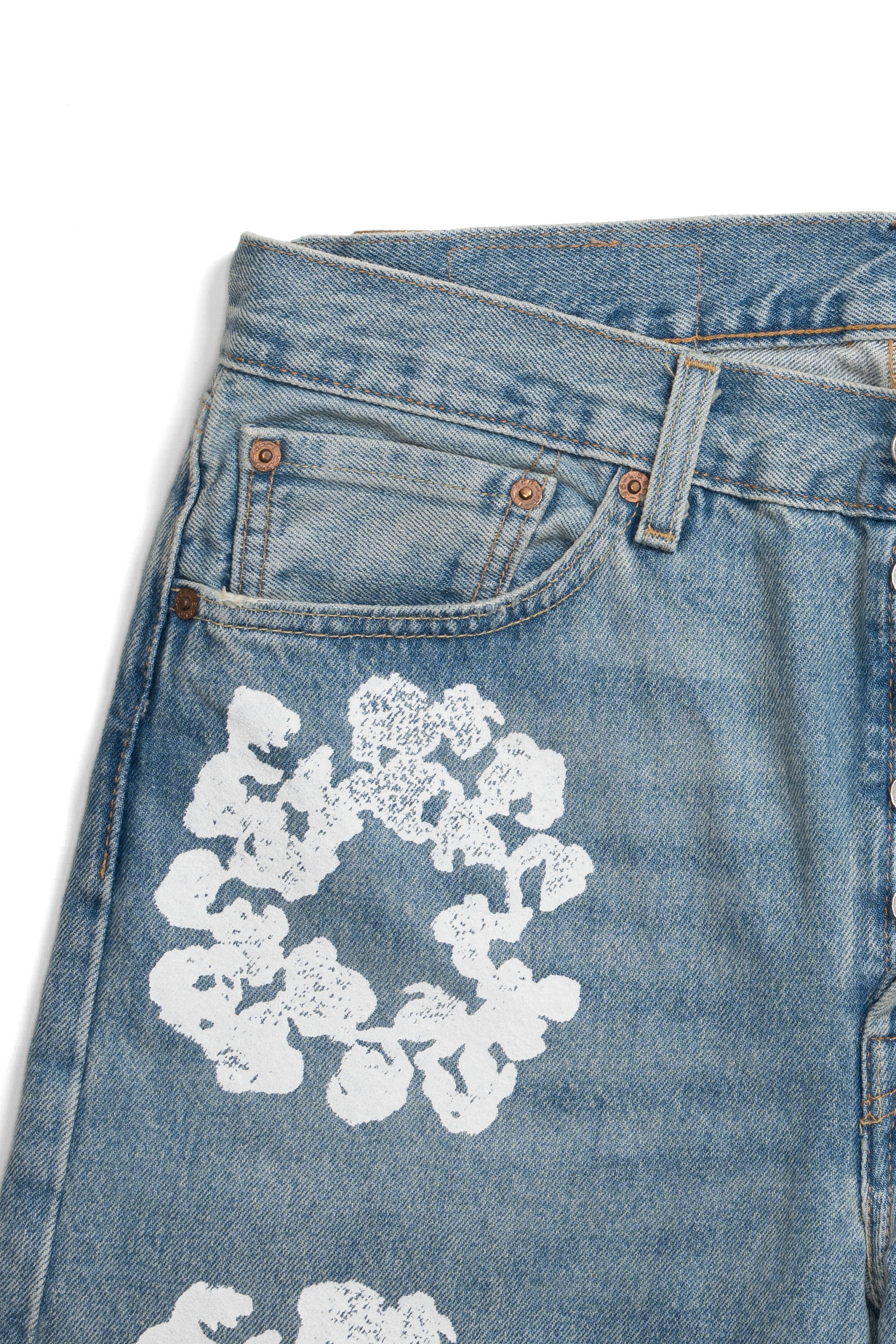 501 Cotton Wreath Jeans Light Wash