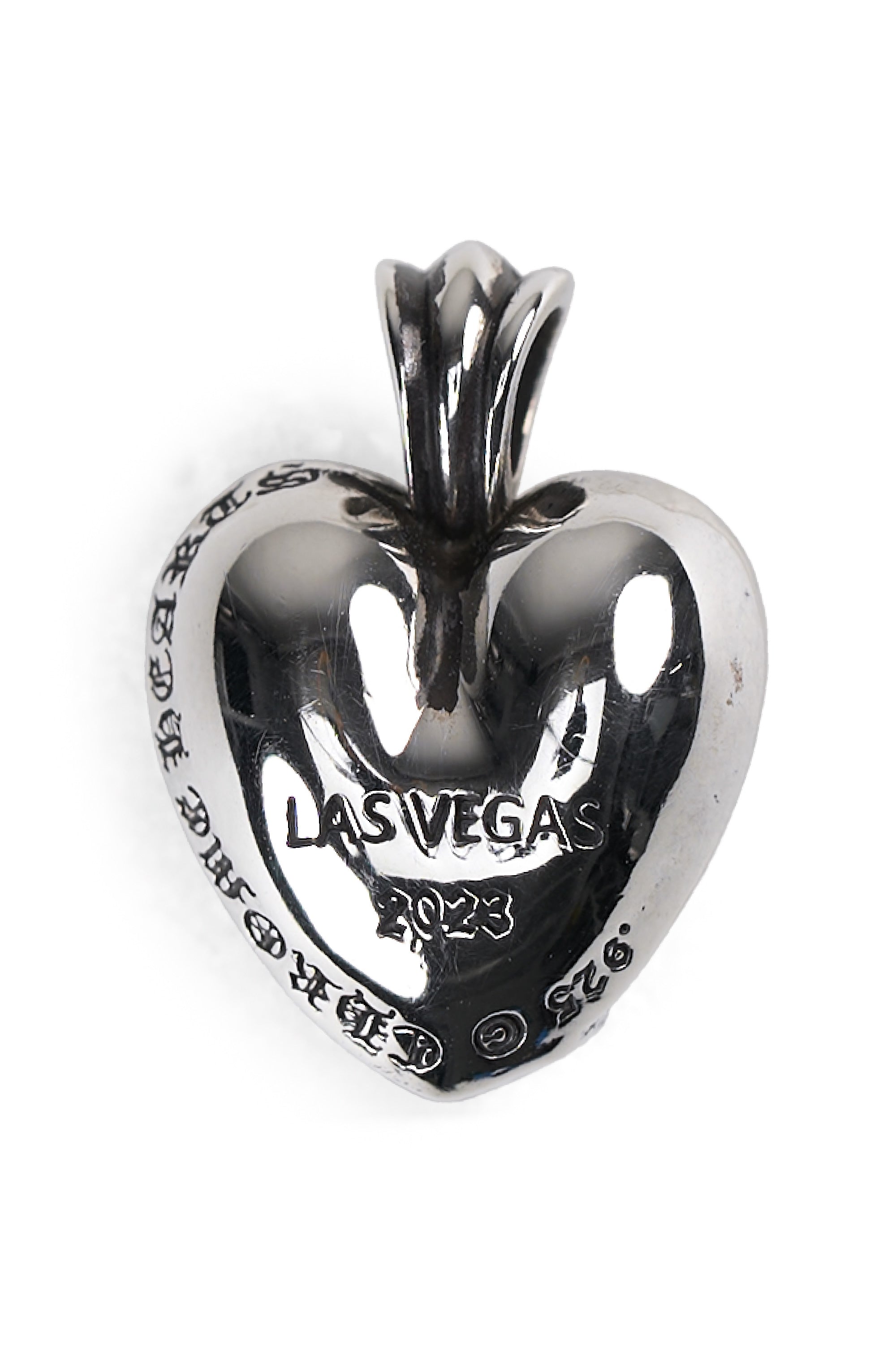 Las Vegas Exclusive Heart Pendant
