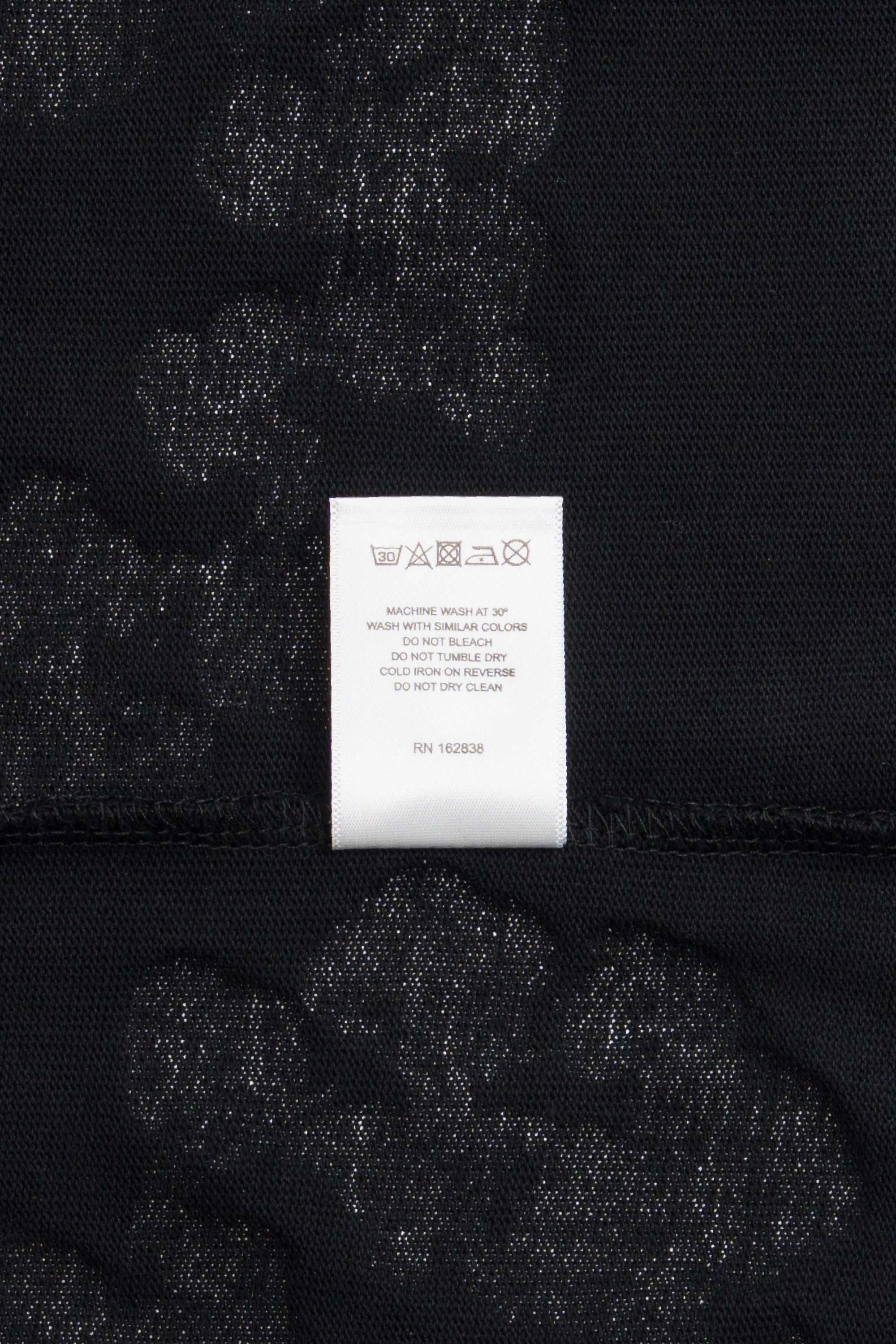 Cotton Wreath Long Sleeve Black