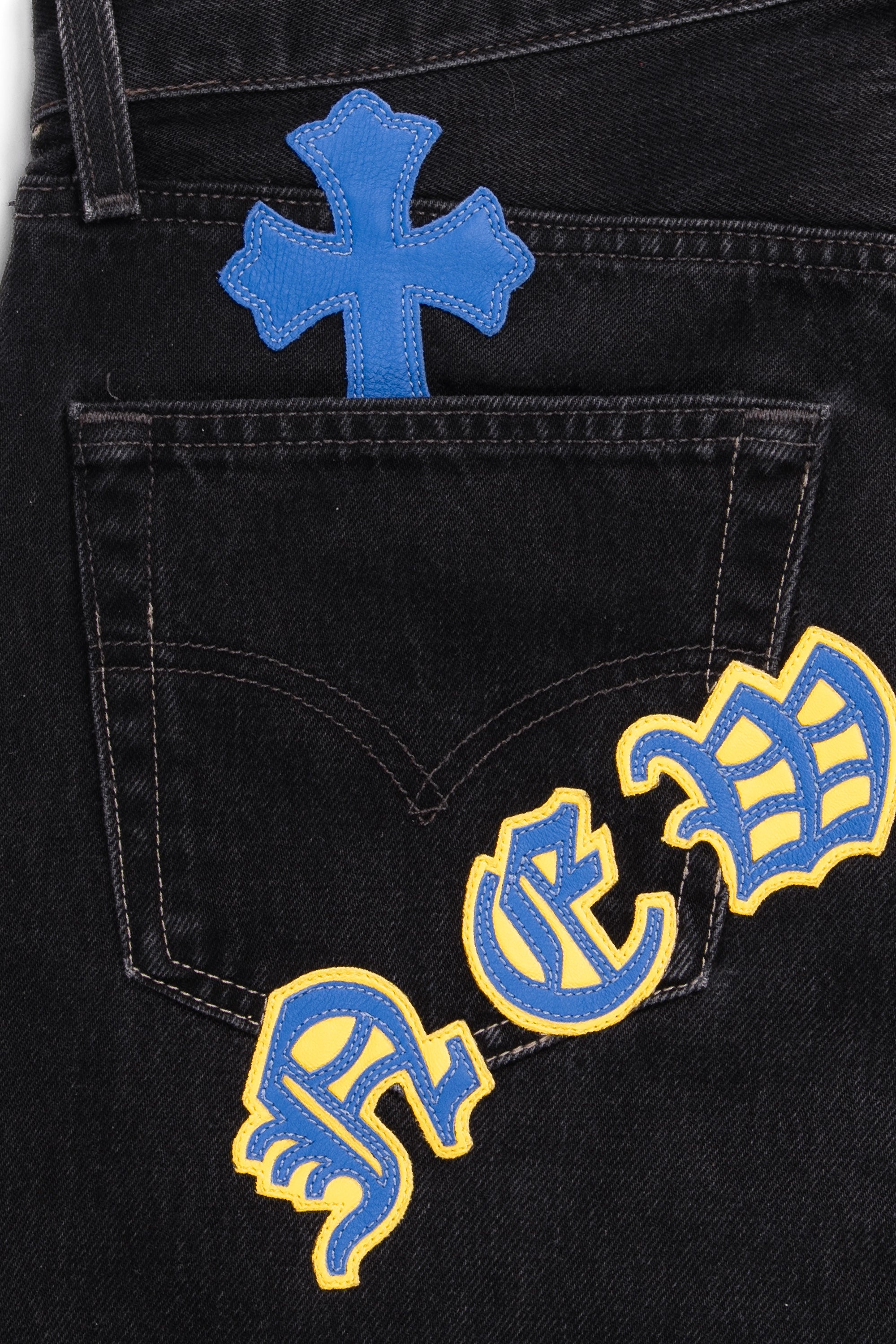 Levi's 501 Exclusive New York Cross Patch Jeans Black